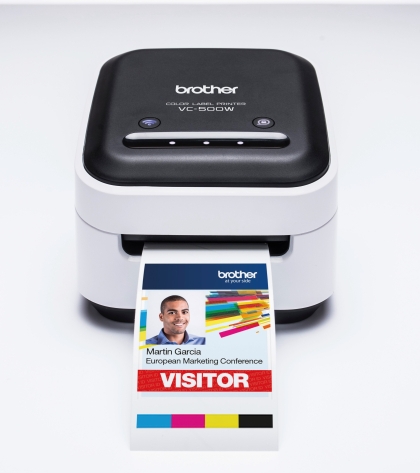 Пълноцветен принтер за етикети Brother VC-500WZ1 | Темодиректен печат